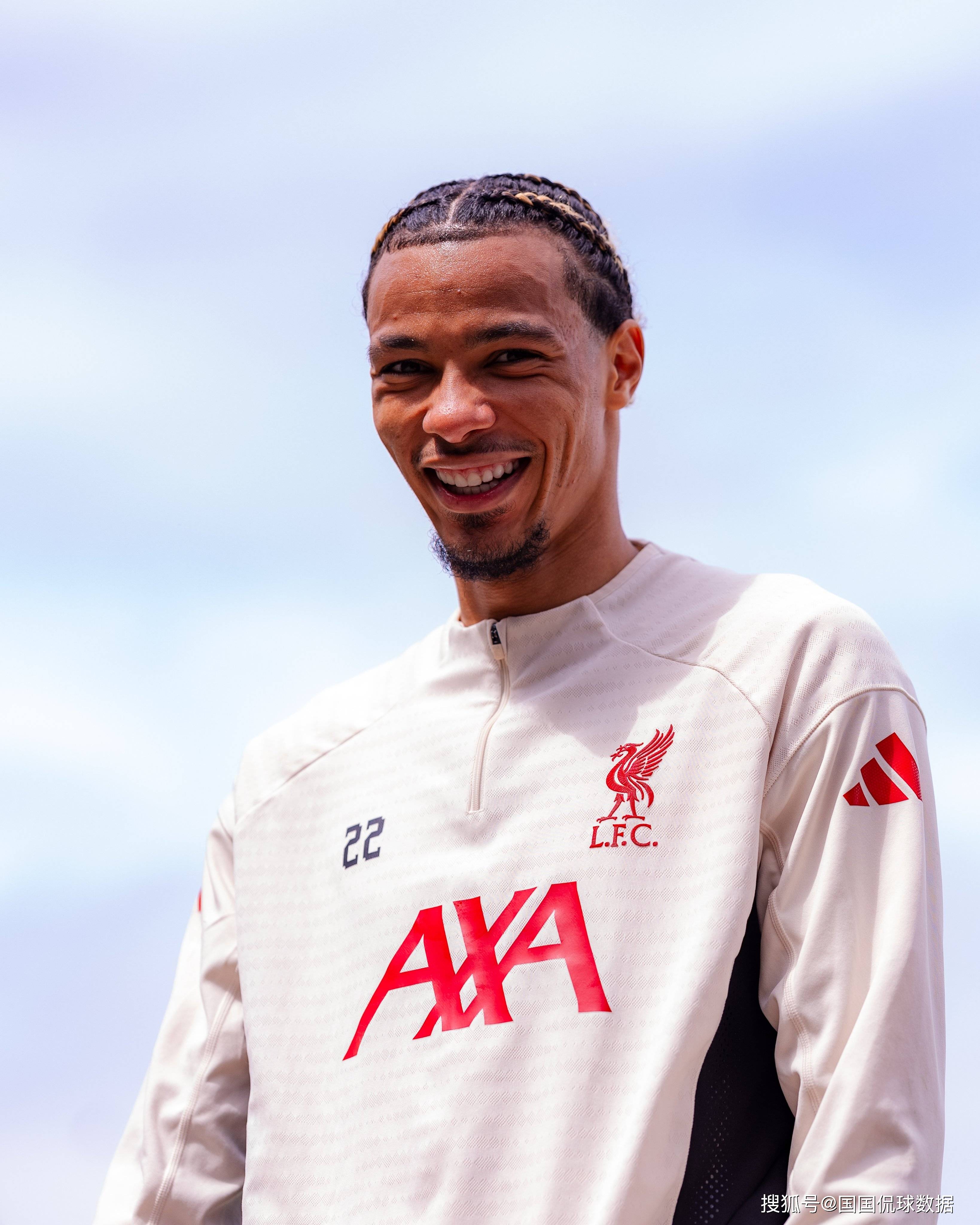 阿贾克斯发布备战花絮，赛后队长鼓劲，足总杯任务艰巨，年轻球员得到机会的简单介绍官网入口