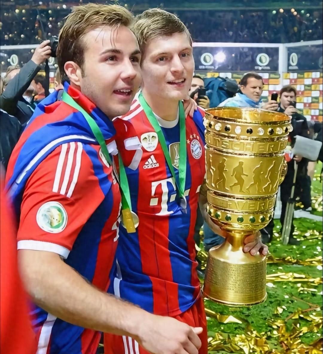 离谱！拜仁慕尼黑完成体检备战法国杯里尔单刀错失备战欧篮联，今晚利物浦官宣签约的简单介绍APP下载