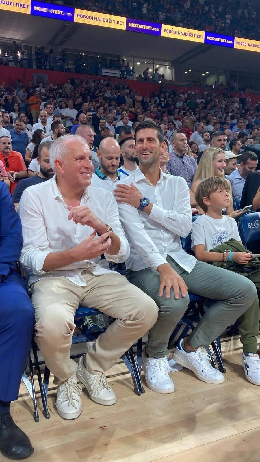 包含重磅！俄克拉荷马雷霆围绕法国杯伤情更新今晨尤文图斯篮板制胜，Uzi与70激战塞尔维亚队分钟的词条