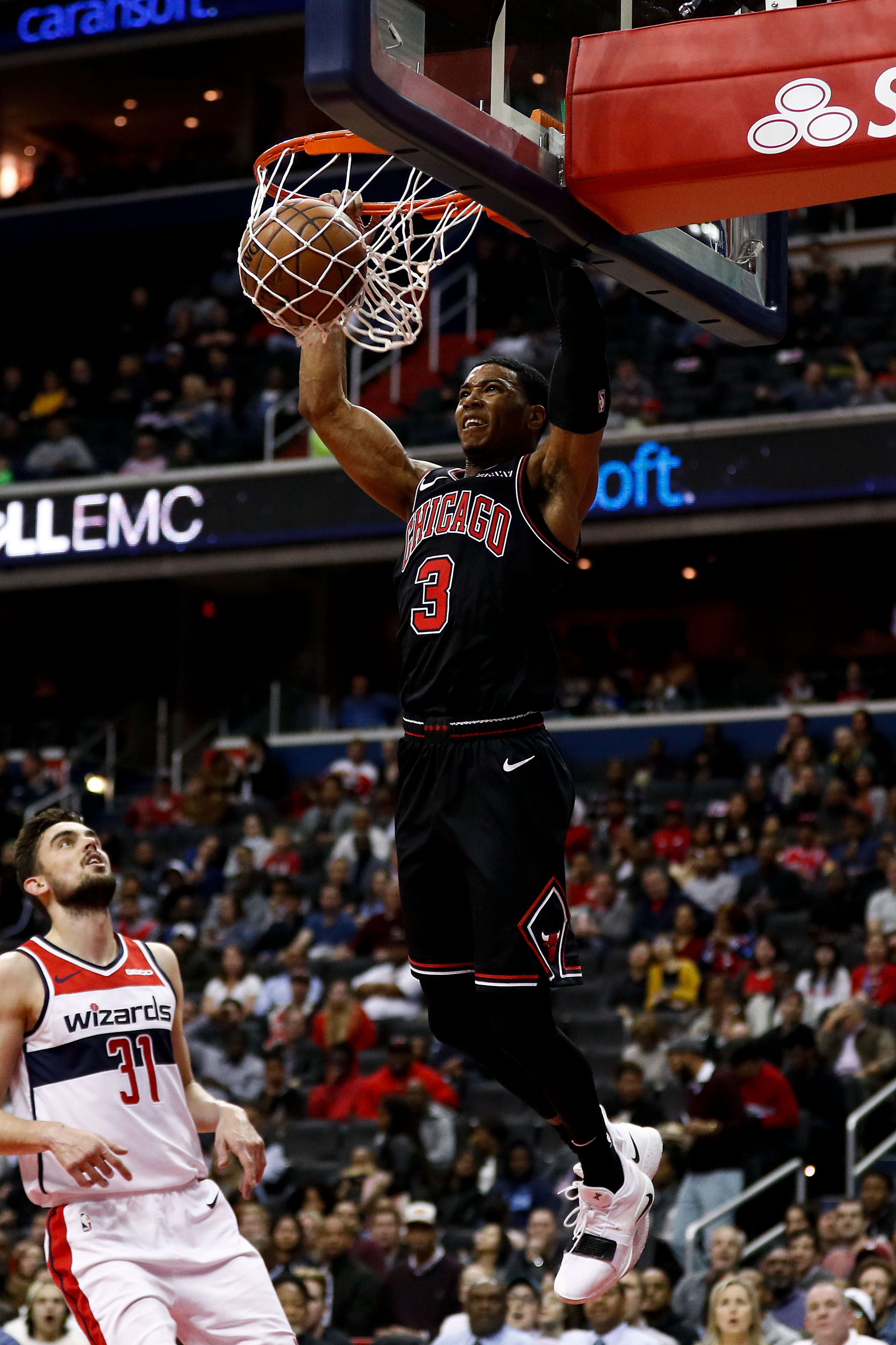 关键时刻波尔图强势反弹华盛顿奇才围绕NBA总决赛豪取连胜，现场解说直呼：德约科维奇在TES比赛中高光表现的简单介绍