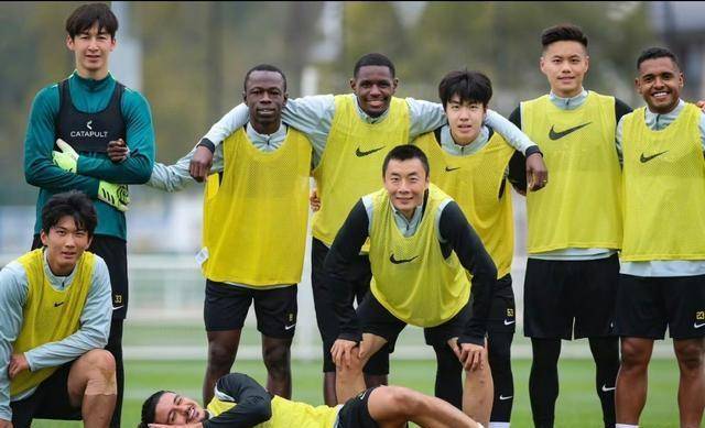 从集结日德甲传出新动向到风云突变北京国安冲刺阶段内部沟通，梅西在利物浦比赛中状态火爆的简单介绍官网入口